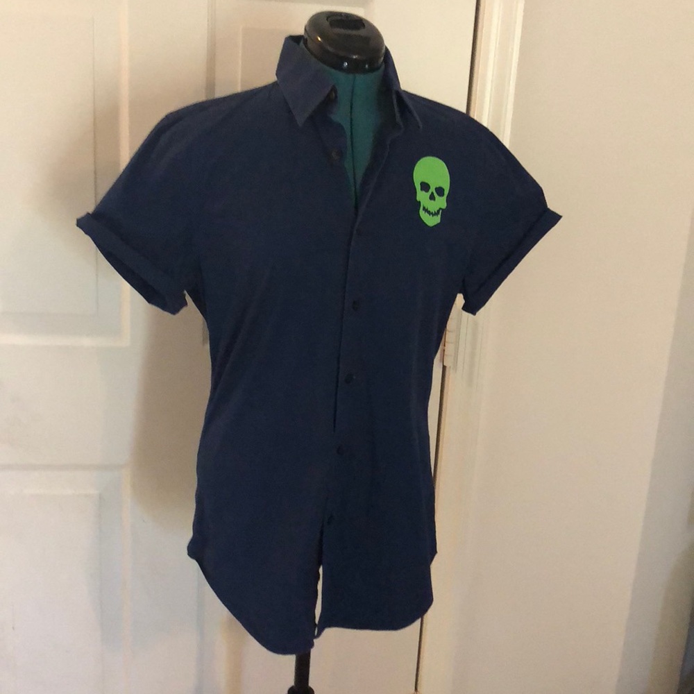 Graphic Button Up